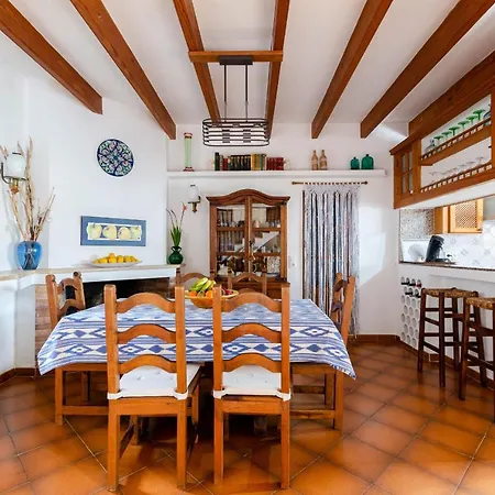Villa Yourhouse Jaume, Quiet With Private Pool In Arta