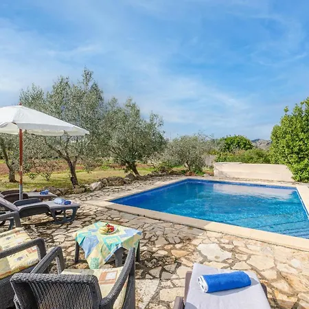 Yourhouse Jaume, Quiet With Private Pool In Villa Arta